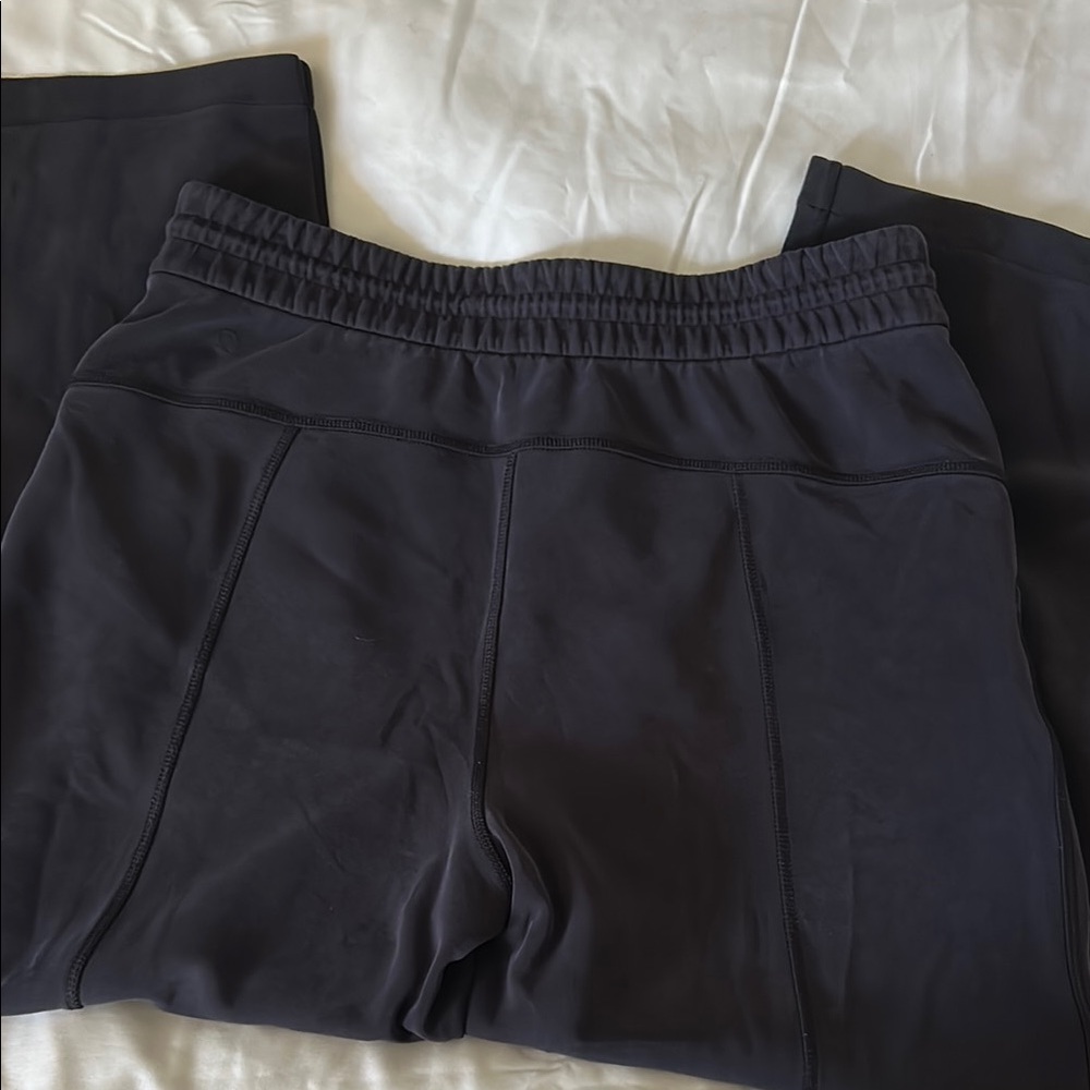 lululemon athletica Black Capris